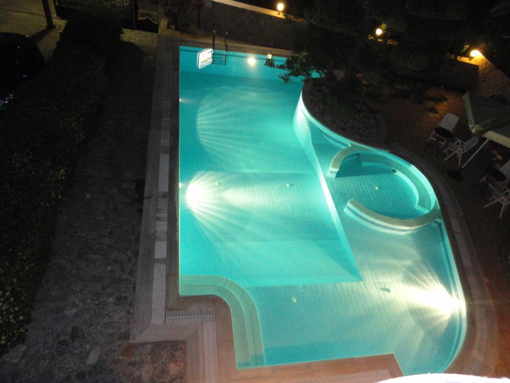 Foivos 2 Hotel Githio Habitación foto